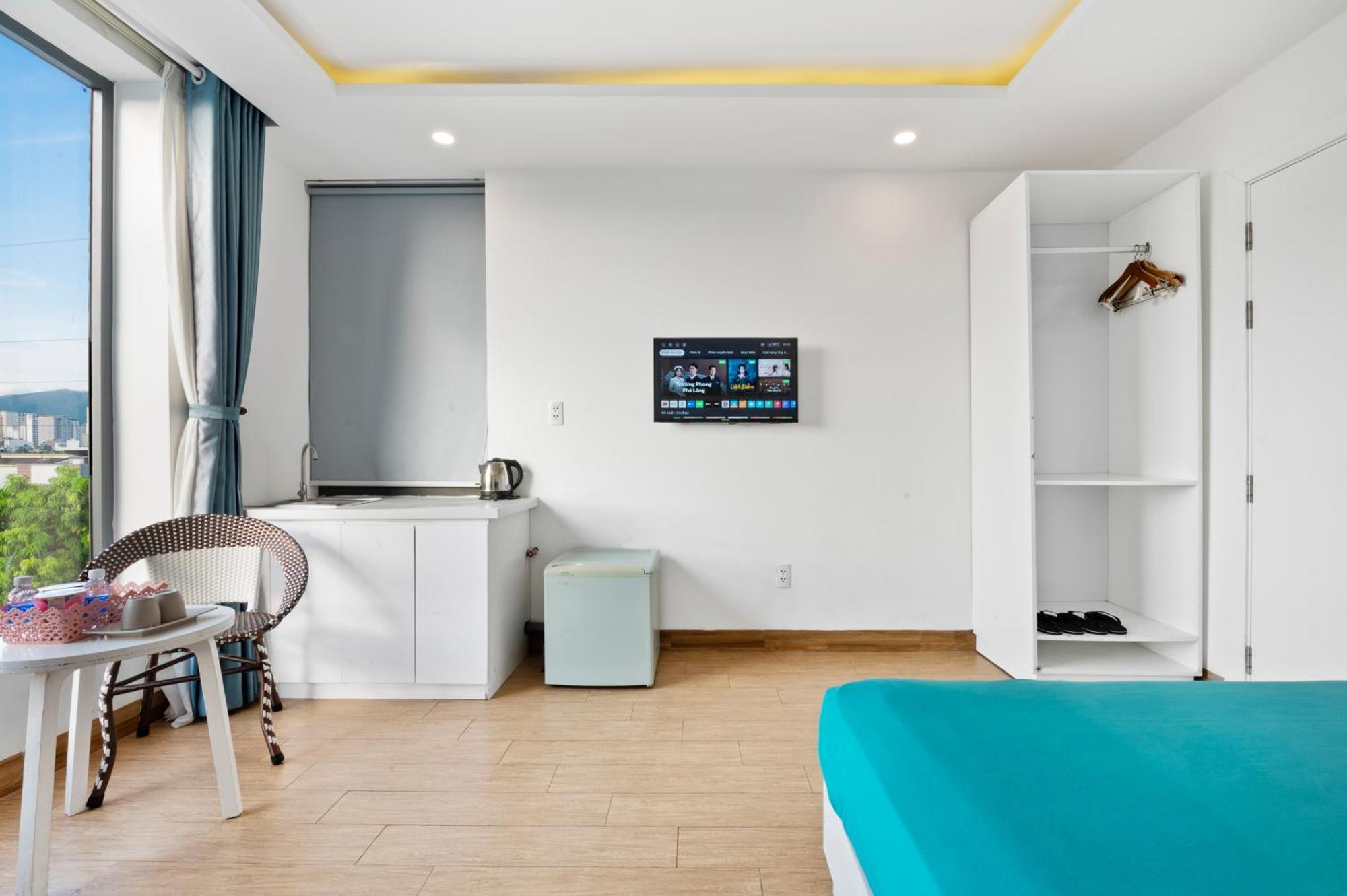 Lyn'S Hotel & Apartment Da Nang Exterior photo